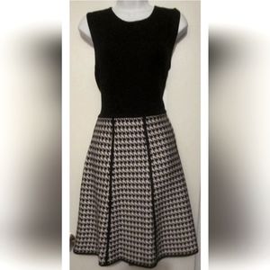 CALVIN KLEIN HOUNDSTOOTH SLEEVELESS SWEATER DRESS SIZE L NEW